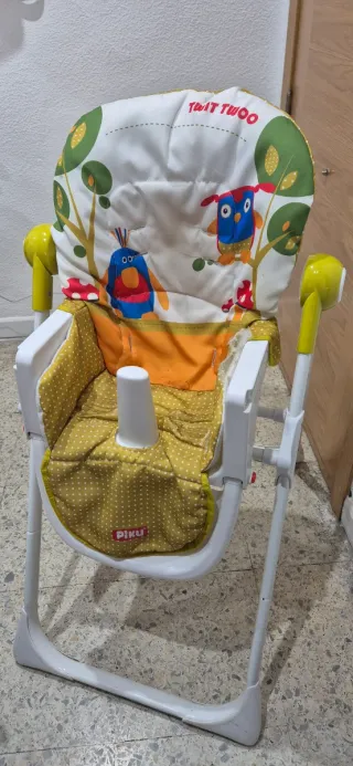 Trona infantil con estampado de búhos