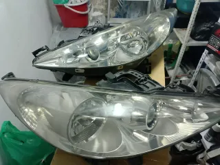 Faros Peugeot 207