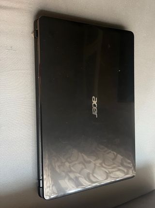 Acer 6GB RAM 750GB HDD Windows 8