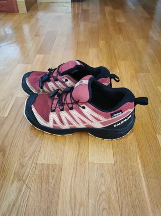 Zapatillas Salomon Trekking Niños Talla 36