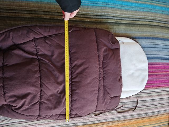 Saco capazo/silla marrón y beige.