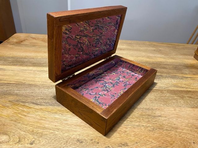 Caja artesanal de madera diseño único