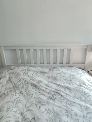 Cama completa 160x200. Incluye colchón nuevo Emma.
