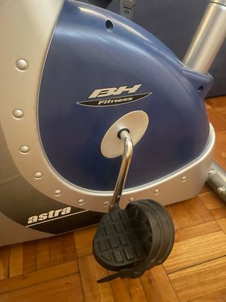 Bicicleta Estática BH Fitness ASTRA