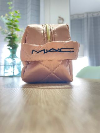Neceser MAC Satinado Rosa y Dorado