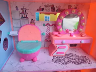 Casa de muñecas LOL