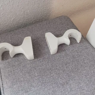 Terminales para barra de cortina de madera