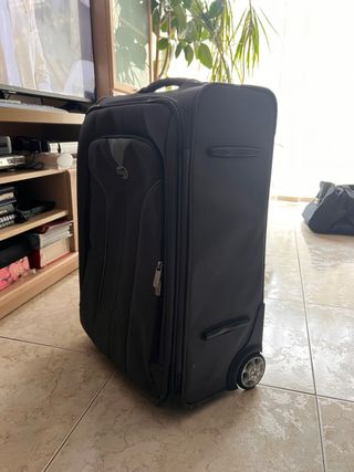 Maleta American Tourister 20kg ruedas