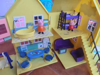 Casa Peppa Pig con figuras y accesorios