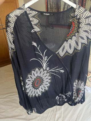 Blusa Desigual Talla S