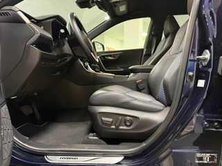 Toyota RAV4 2024 / Hibrido / 15.000 km 