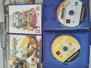 PlayStation 2 Negra + 7 Juegos
