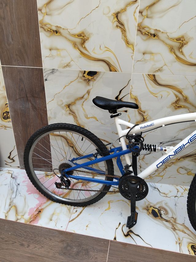 Bicicleta de montaña DENBIKE con garantía .