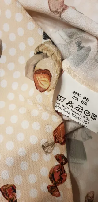 Blusa Bleu D'Azur estampado cupcakes