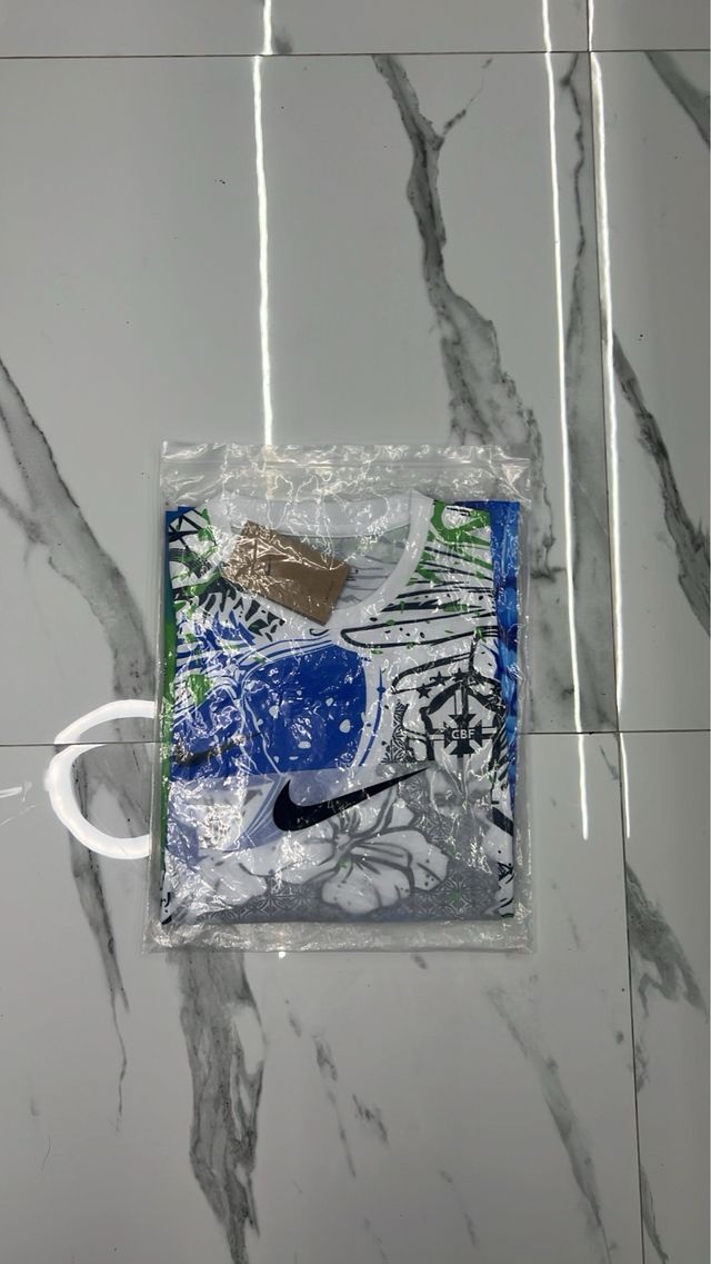 Maglia Brasile Nike Nuova