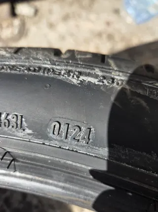 Neumáticos Pirelli P-Zero 285/35R20 XL RUNFLAT. 