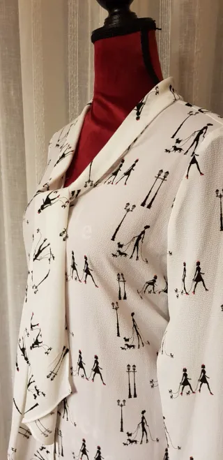 Blusa blanca estampado señoritas