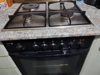 Encimera y horno Fagor