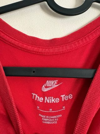 Camiseta Nike Roja Talla M