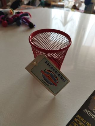 Mix oggetti: portapillole, penna segreta, portapen