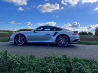 Porsche 911 Turbo 2019