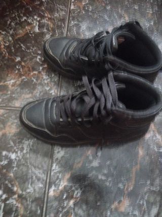 Zapatos negros usados talla 36