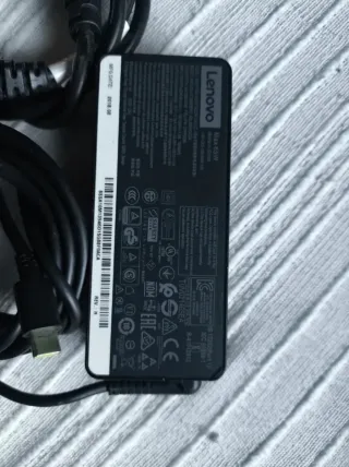 Cargador Lenovo 65W USB-C Original