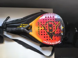 Pala de pádel Dunlop