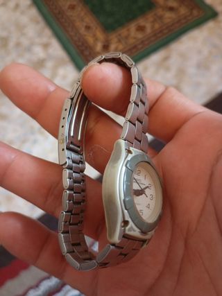 Reloj Casio Mujer Plata y Gris