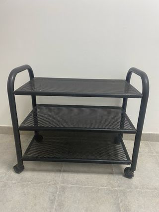 URGENTE!Carrito auxiliar metálico negro con ruedas