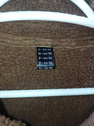 Parka de piel de cerdo marrón Talla L