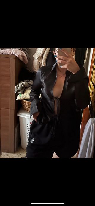 Blusa satén manga larga