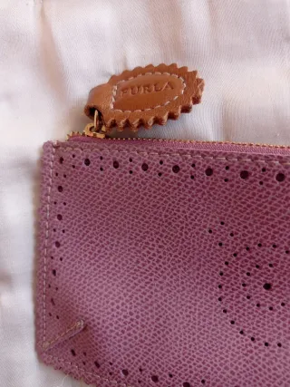 Neceser Furla Morado