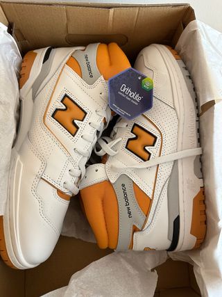 Zapatillas New Balance B 650
Blanco Naranja
