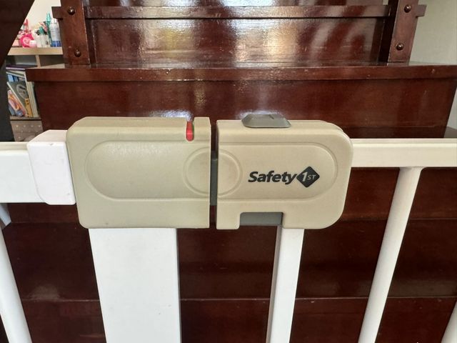 Puerta de seguridad Safety 1st