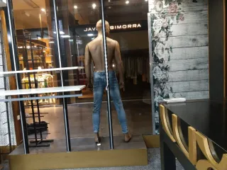Maniquí hombre cuerpo entero