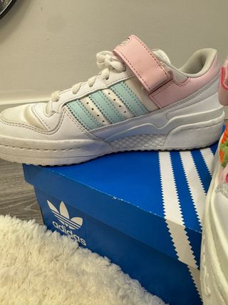 Adidas Forum Rosa, Blanco y Azul turquesa 