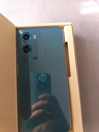Motorola Moto G05 e Moto tag nuovi di zecca