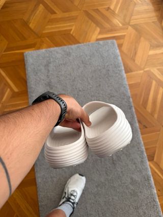 Chanclas Nike ReactX Rejuven8 Blancas