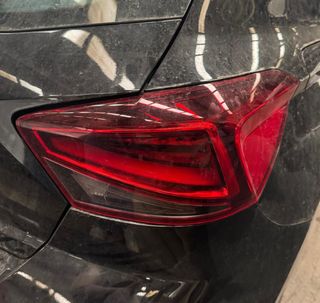 PILOTO TRASERO DERECHO SEAT IBIZA V 1.0 TSI 2019