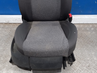 ASIENTO DELANTERO DERECHO SEAT TOLEDO (5P2)