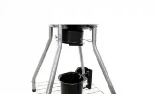 BARBECUE IN METALLO NERO