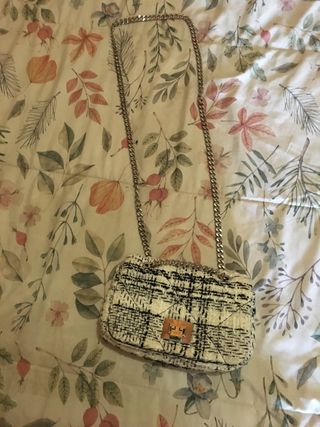 Bolso Parfois tweed blanco y negro