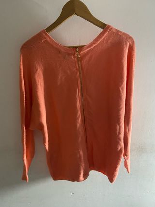 Chaqueta rosa con cremallera