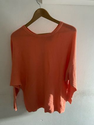 Chaqueta rosa con cremallera