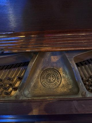 Piano Steck Marrón