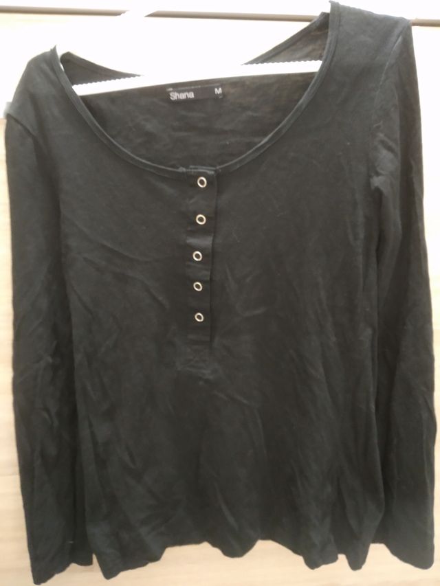Camiseta Shana manga larga negra talla M