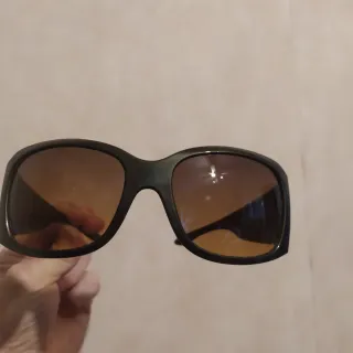 Occhiali da sole Mango