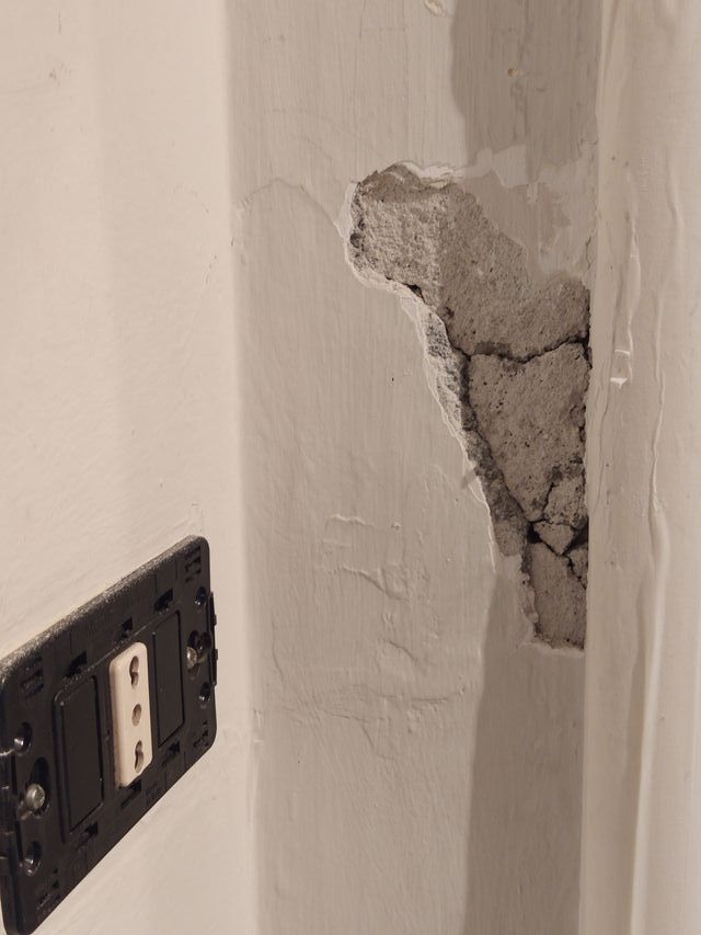 Tinteggiature e Restauro Facciate