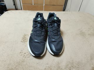 Zapatillas Adidas Grises y Verdes Talla 46